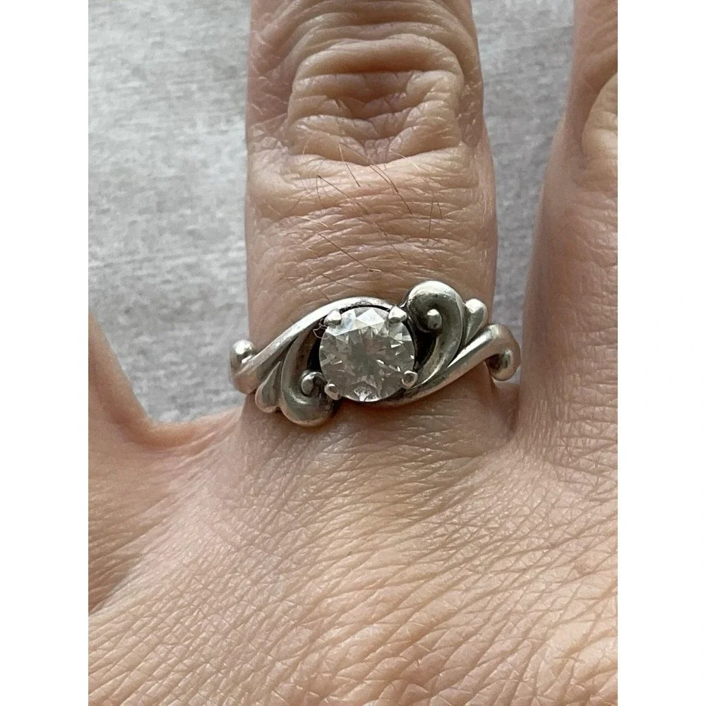 KBN 925 Sterling Silver Ring Size 8 Clear Stone Vintage Estate Jewelry